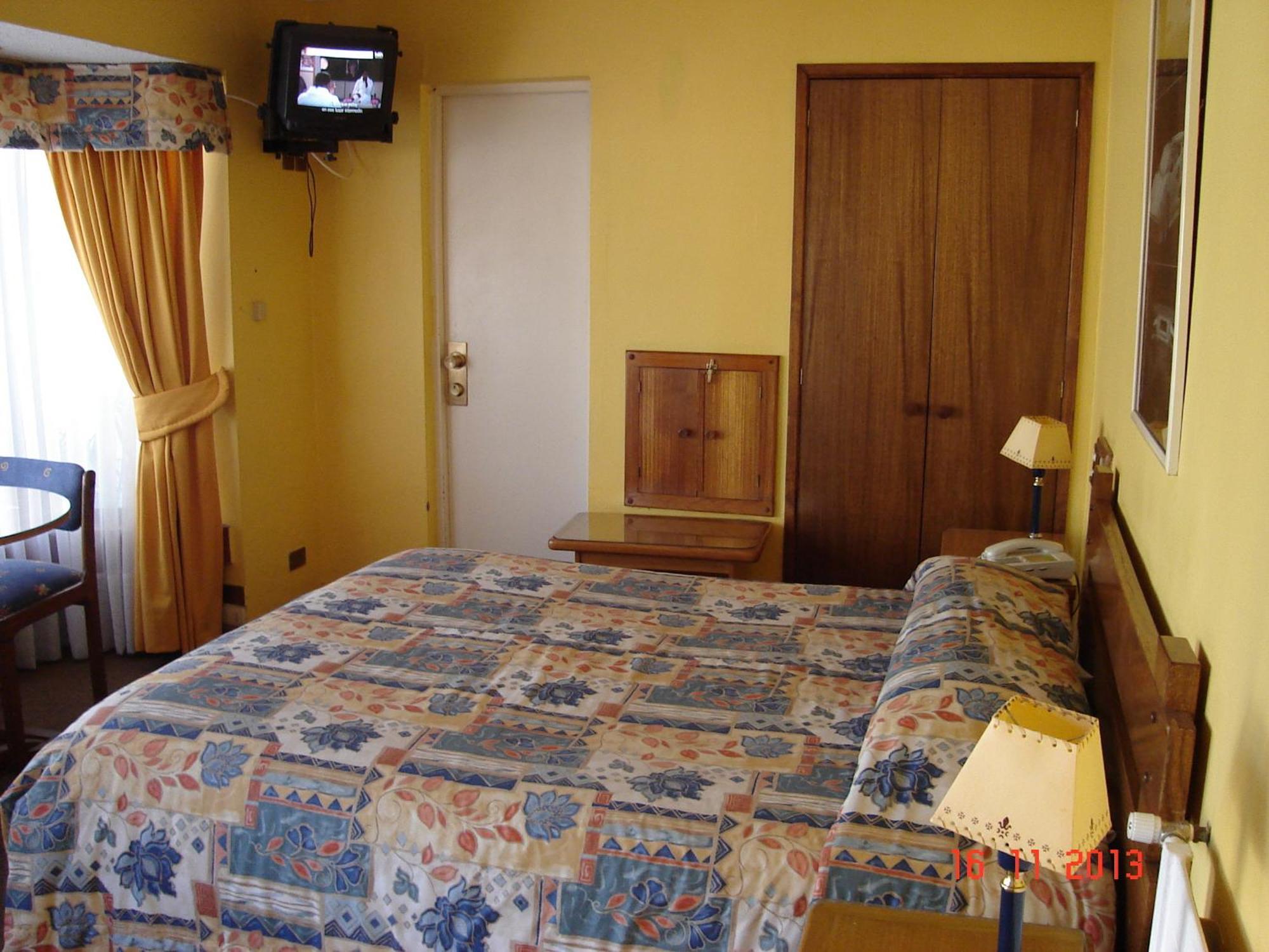 Hotel Alicante Chillán Quarto foto