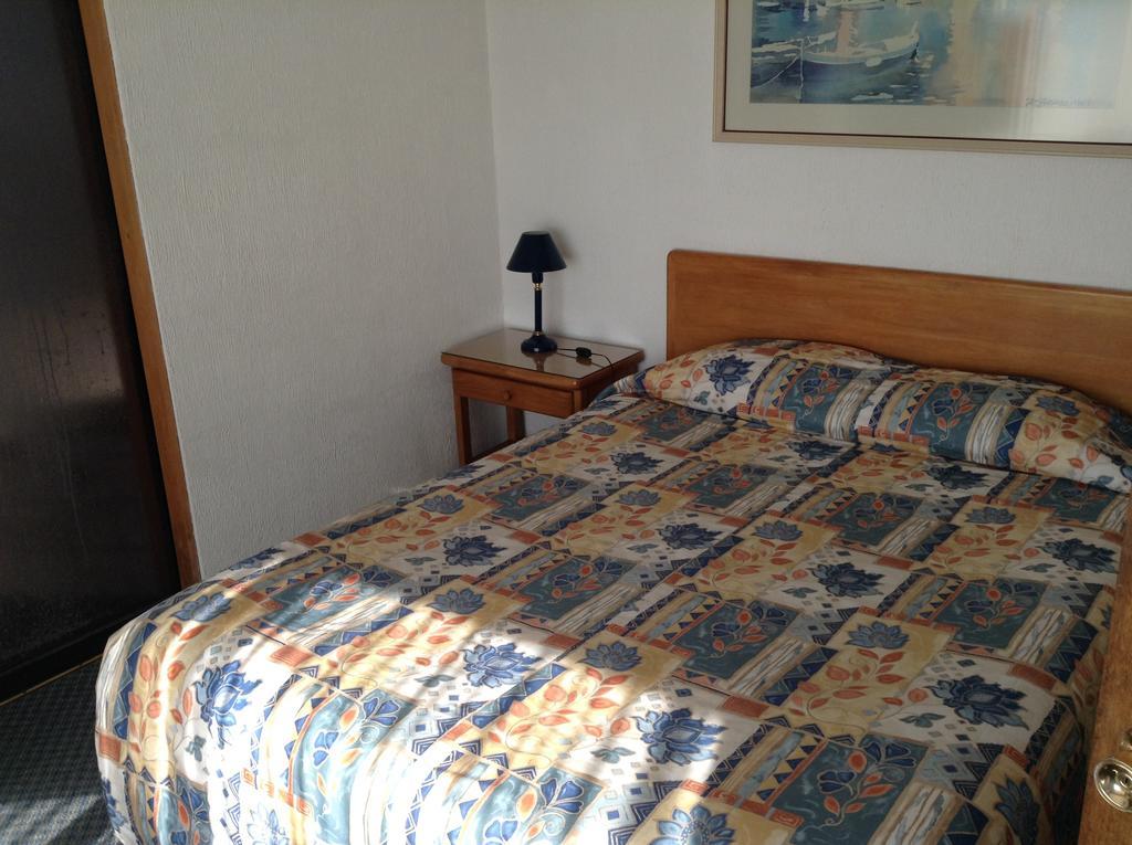 Hotel Alicante Chillán Quarto foto