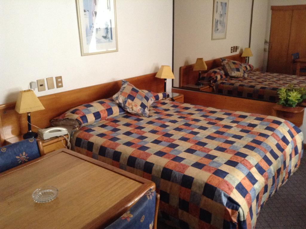 Hotel Alicante Chillán Quarto foto